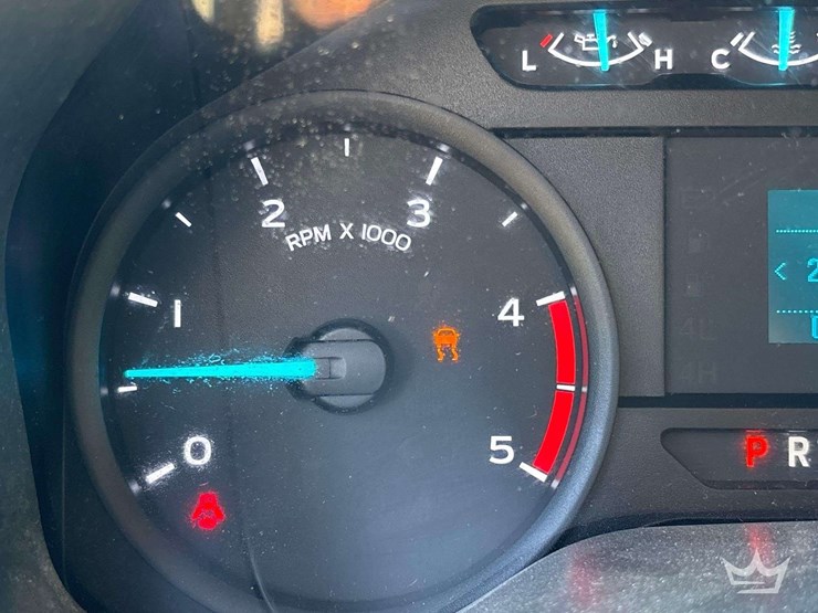 2018-ford-f450-image-25