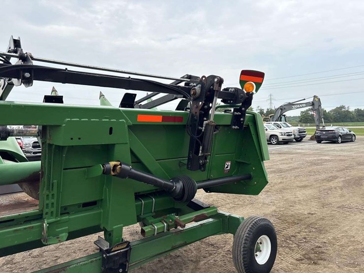 john-deere-608c-image-10