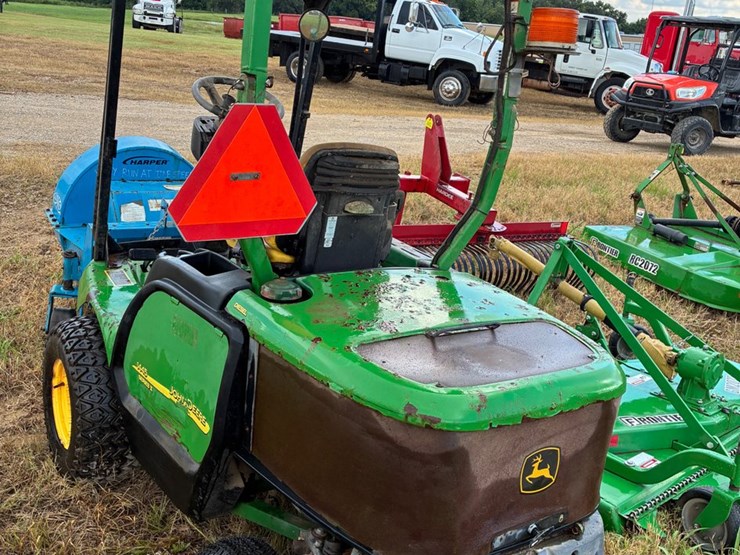 john-deere-1445-image-4