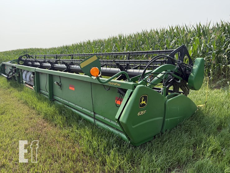 2009-john-deere-635f-image-2