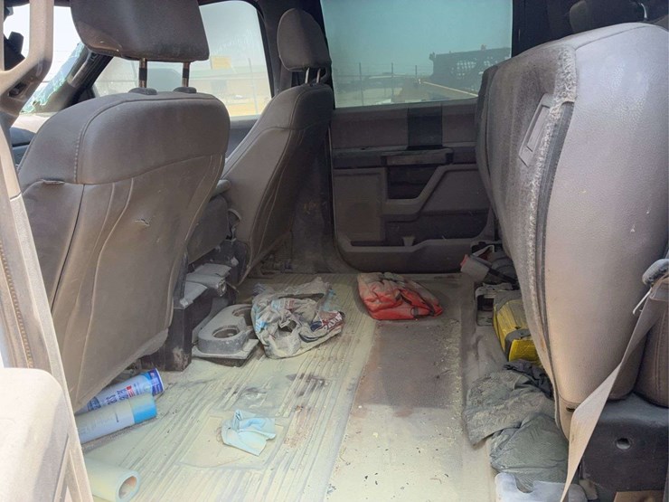 2017-ford-f550-image-31