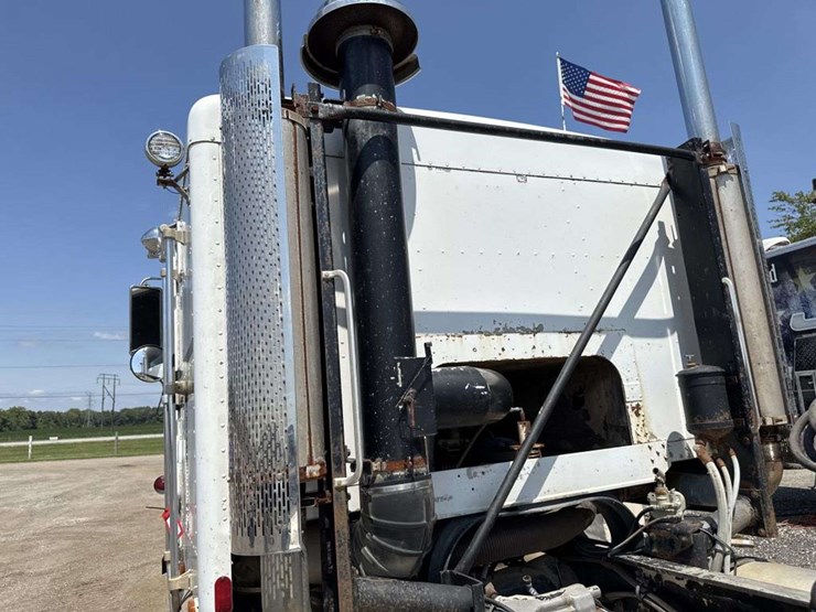 1978-kenworth-k100-image-11