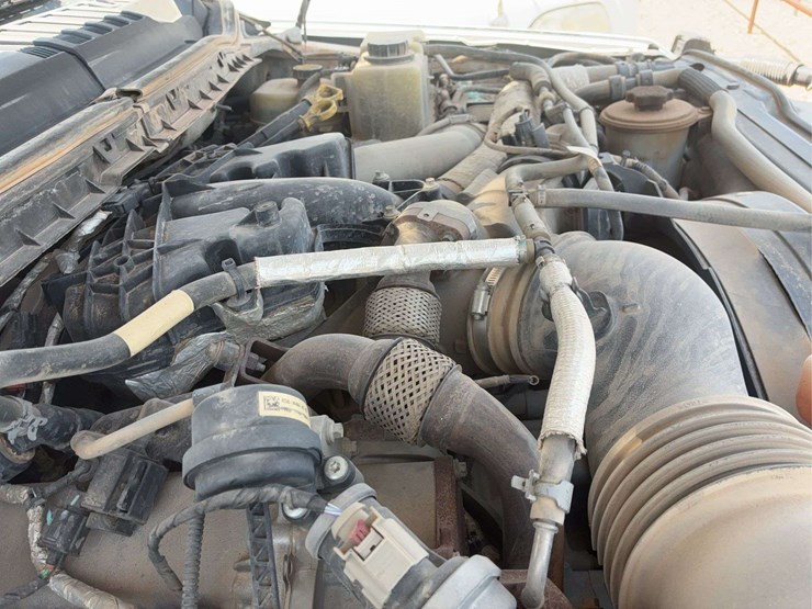 2017-ford-f550-image-46