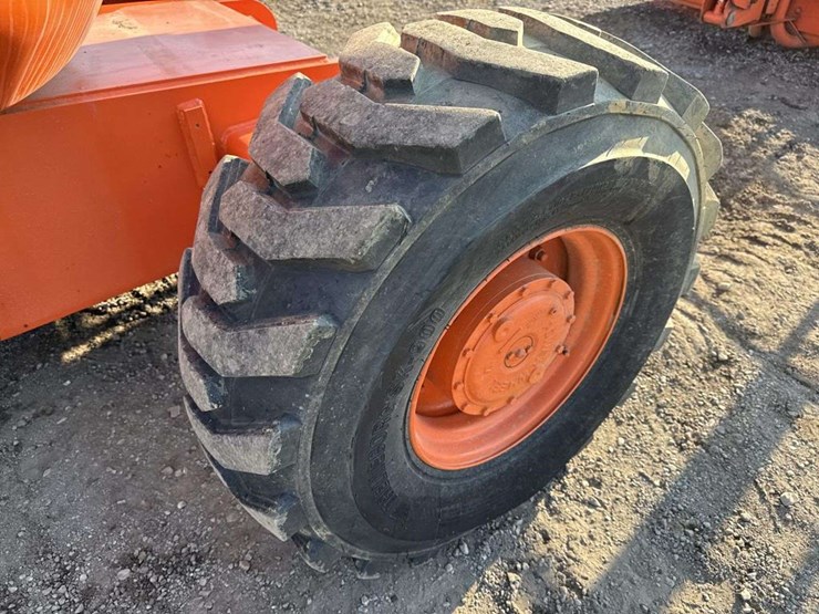 1998-jlg-600a-image-17