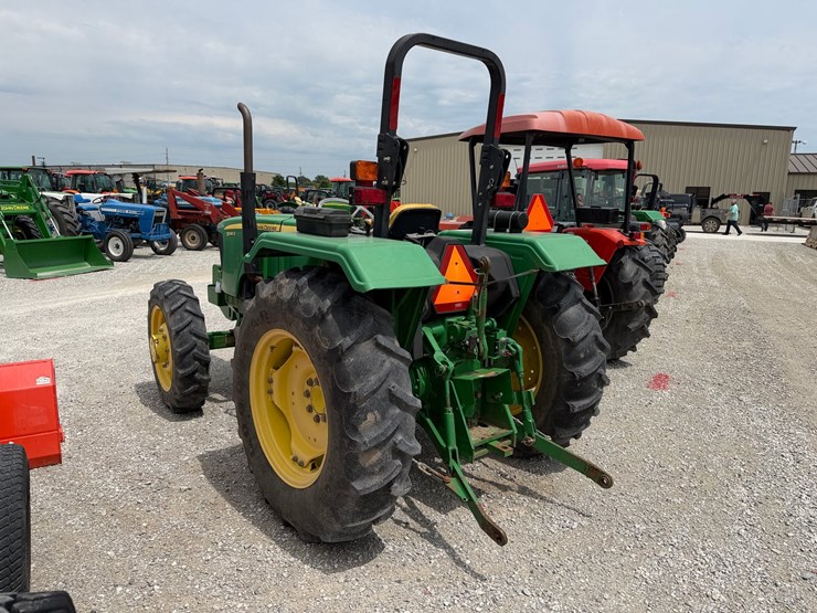 john-deere-5045e-image-15