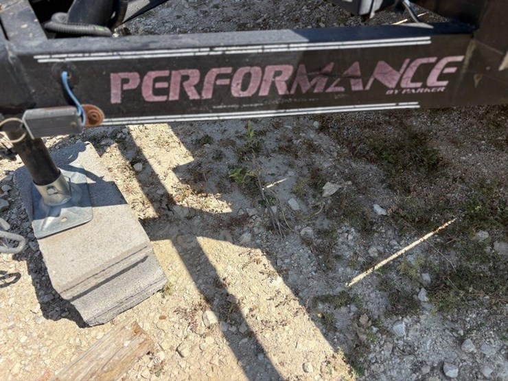 l2--2011-performance-utility-trailer-image-14