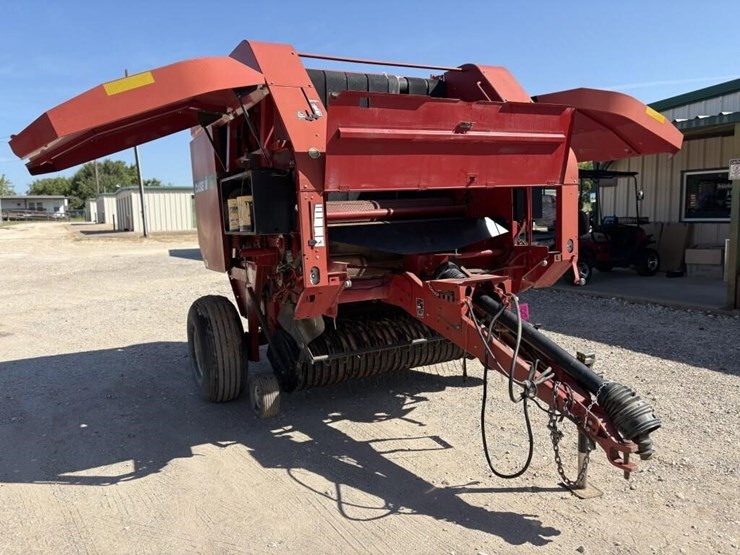 2007-case-ih-rbx563-image-23