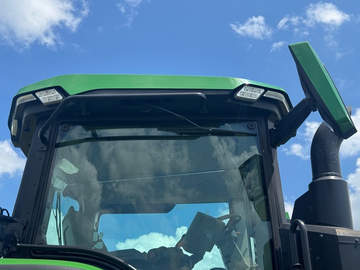 john-deere-8r-370-image-61