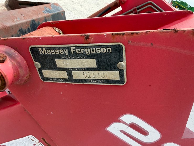 massey-ferguson-232-image-7