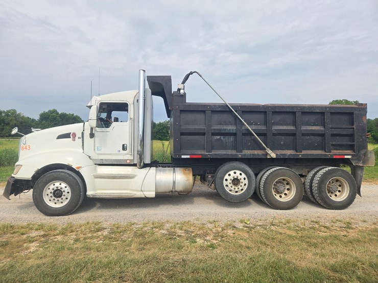 2011-kenworth-t660-image-7