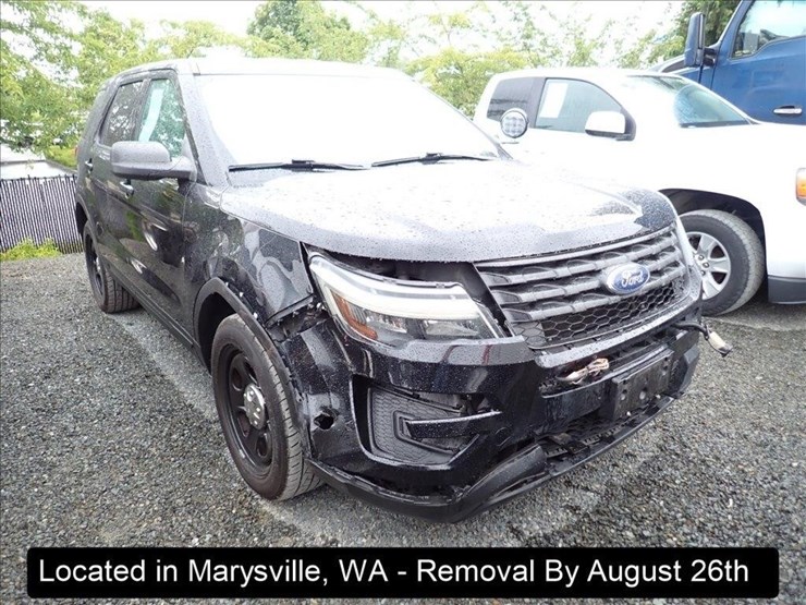 2018-ford-explorer-image-11