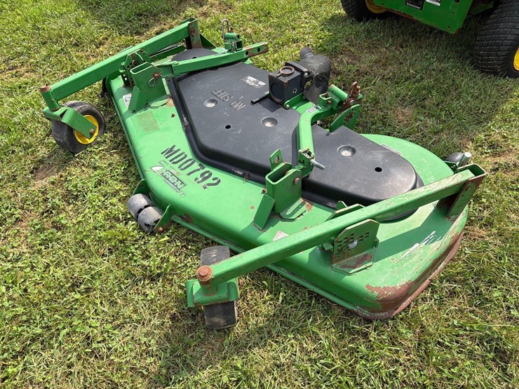 john-deere-1445-image-11