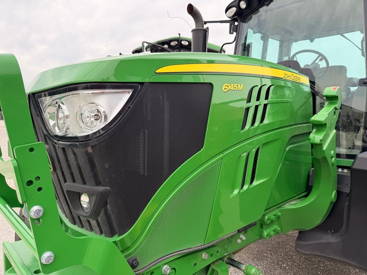 2024-john-deere-6145m-image-2