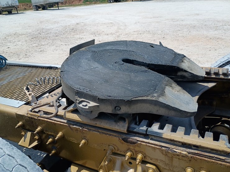 2023-peterbilt-389-image-93