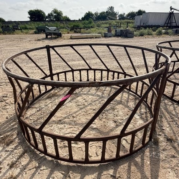 L3 - Hay Ring