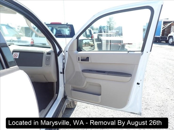 2012-ford-escape-image-21