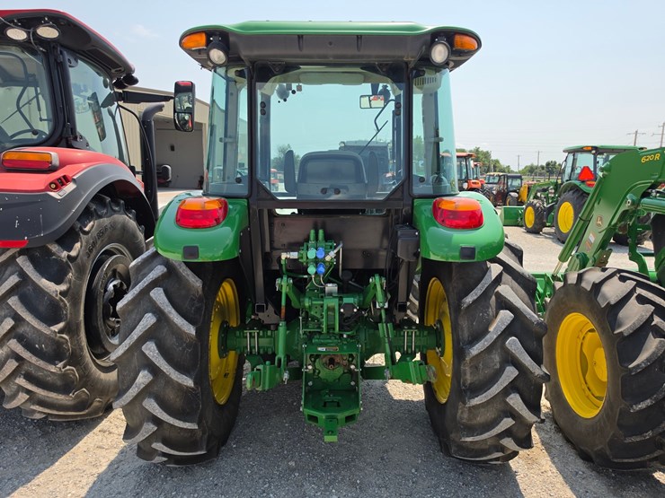 2019-john-deere-5100e-image-7