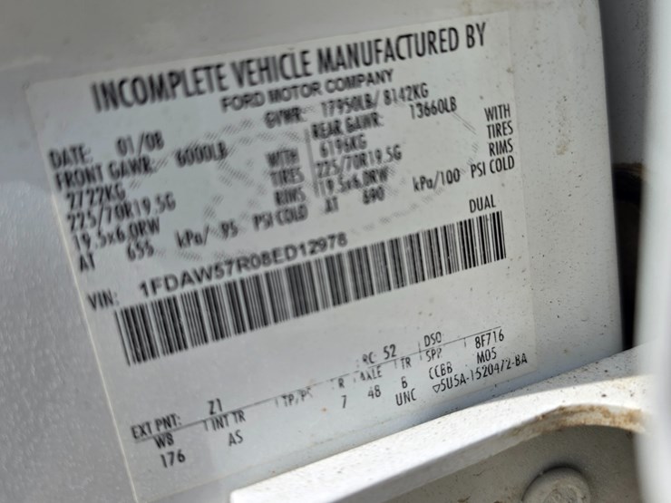 2008-ford-f550-image-31