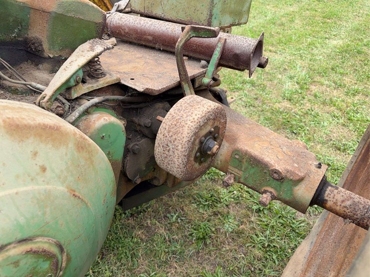 john-deere-60-image-37