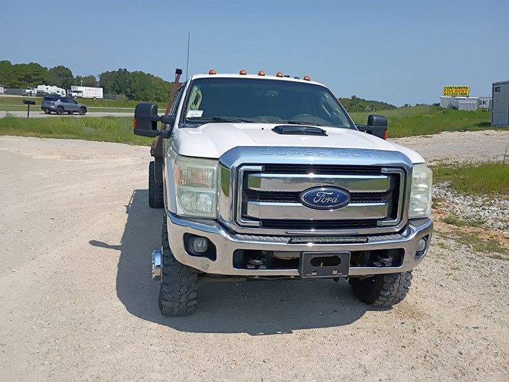 2013-ford-f350-image-14