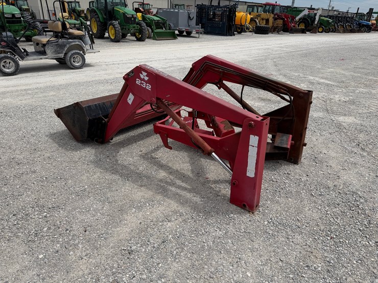 massey-ferguson-232-image-6