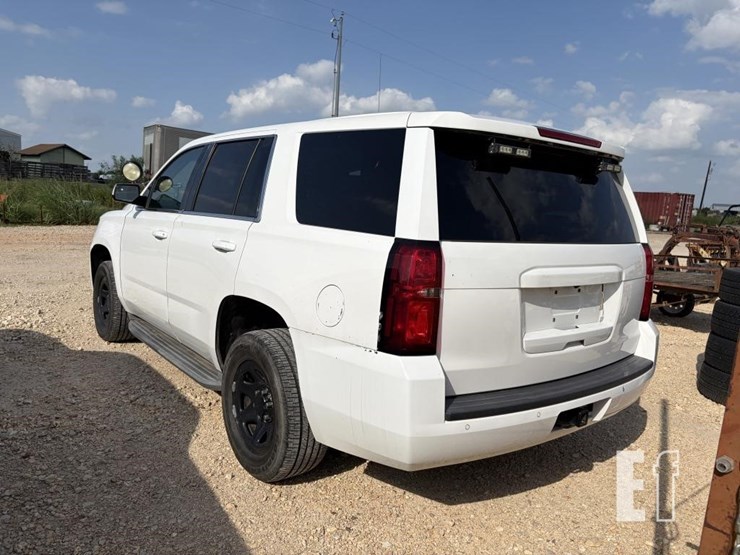 2015-chevrolet-tahoe-image-6