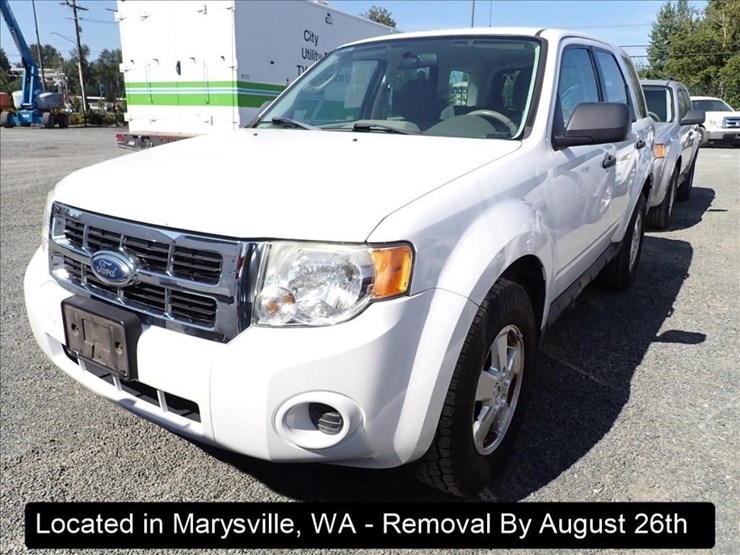 2012-ford-escape-image-1