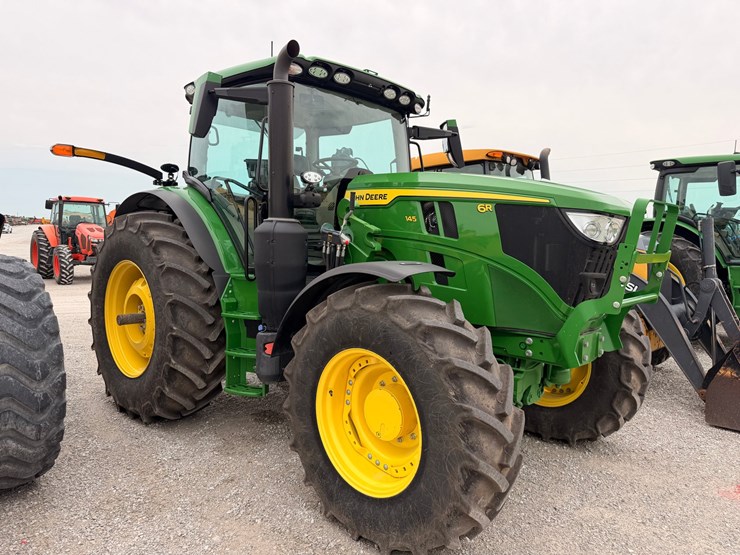 2024-john-deere-6r-145-image-18