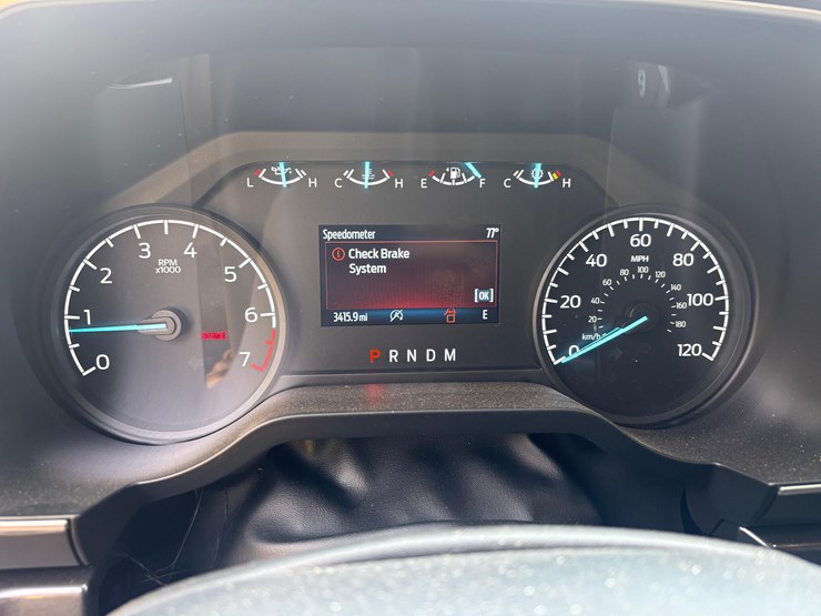 2023-ford-f150-image-16