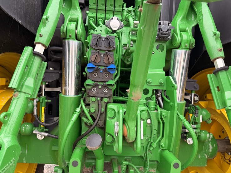 2024-john-deere-6r-175-image-13