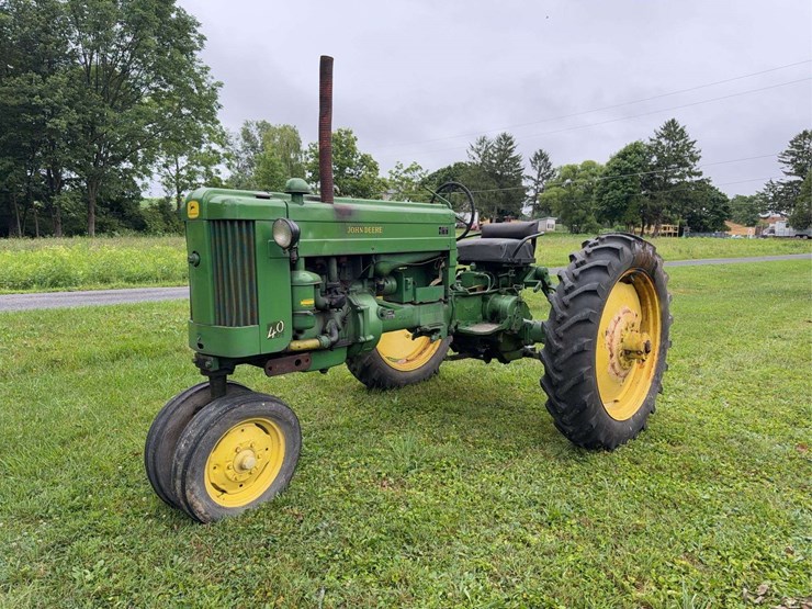 1955-john-deere-40-image-1