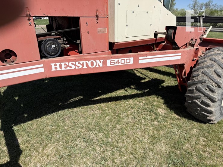 hesston-6400-image-2