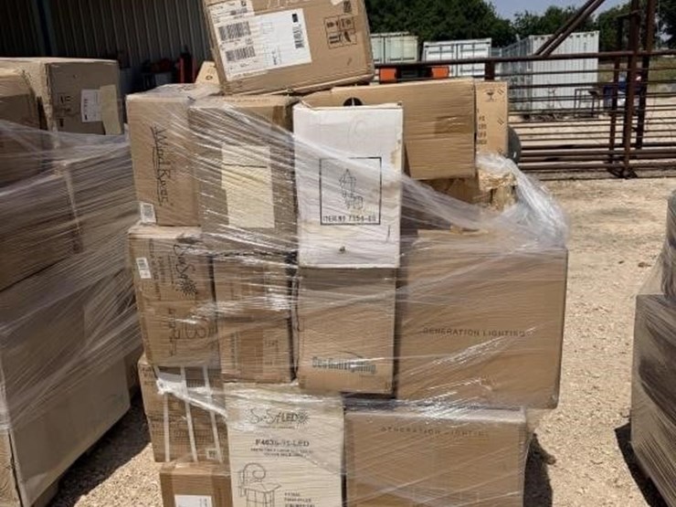 l3---pallet-of-light-fixtures-image-1