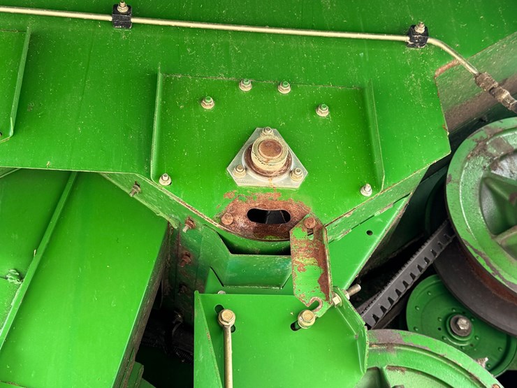 john-deere-9400-image-32