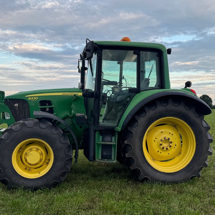 JOHN DEERE 6430