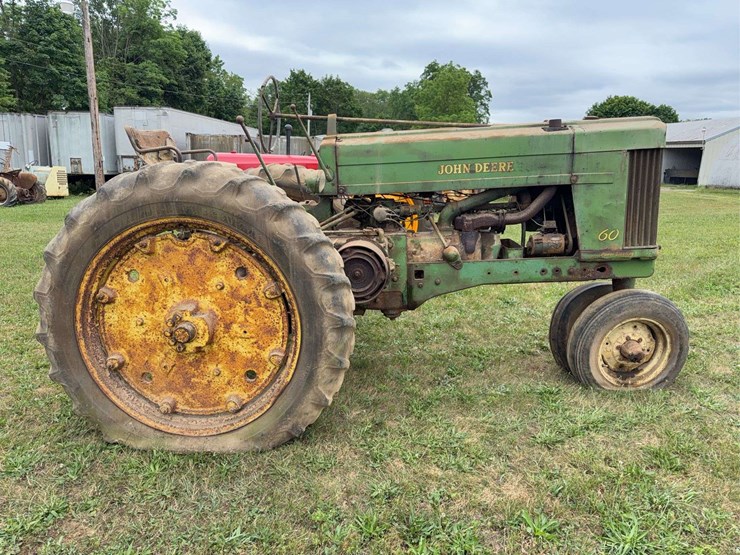 john-deere-60-image-6
