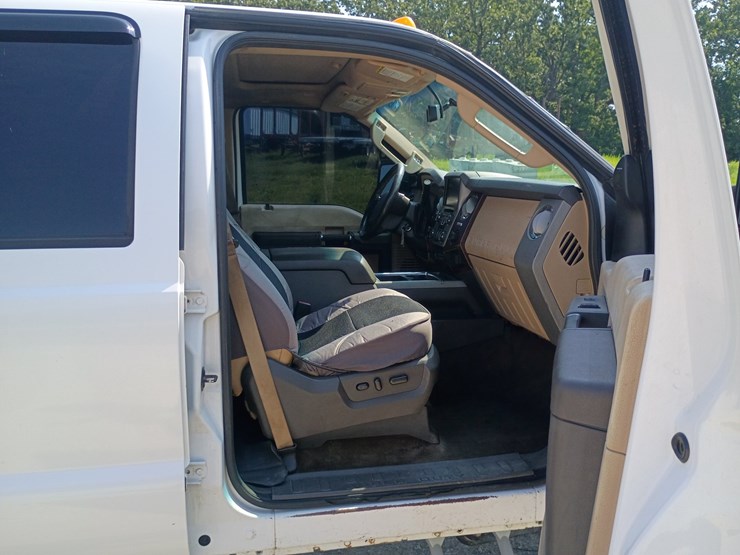 2013-ford-f350-image-34