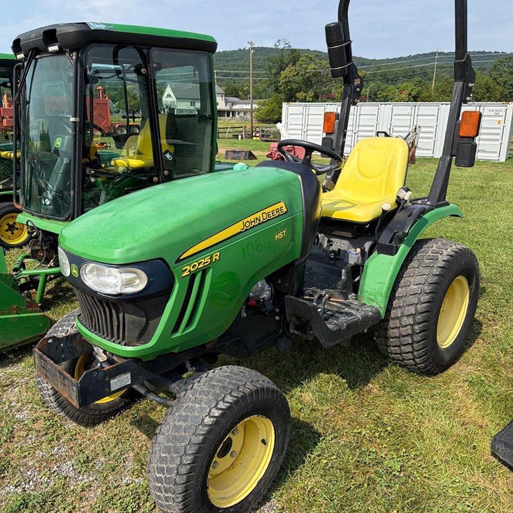2025 JOHN DEERE 2025R
