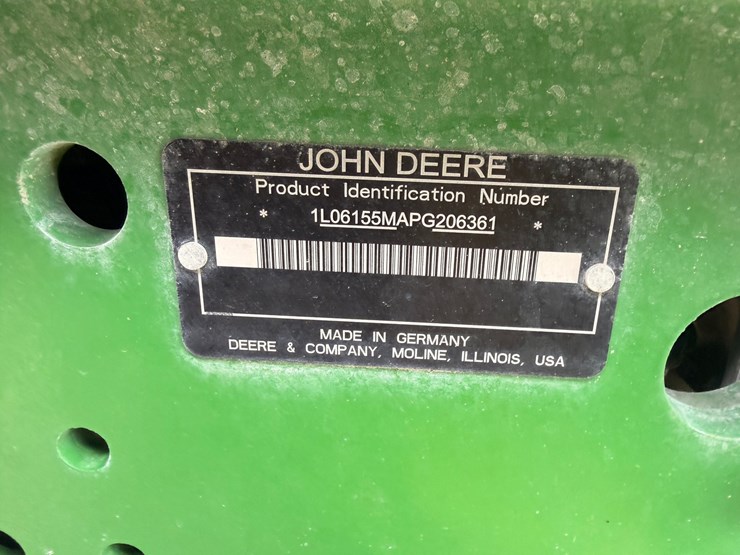 2023-john-deere-6155m-image-16