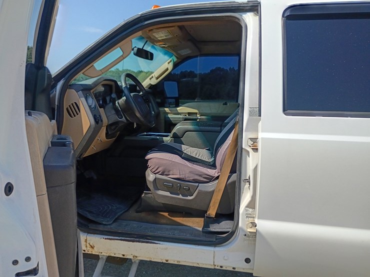 2013-ford-f350-image-27