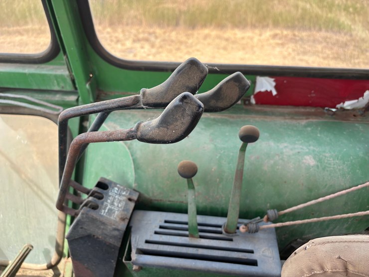 john-deere-4520-image-7