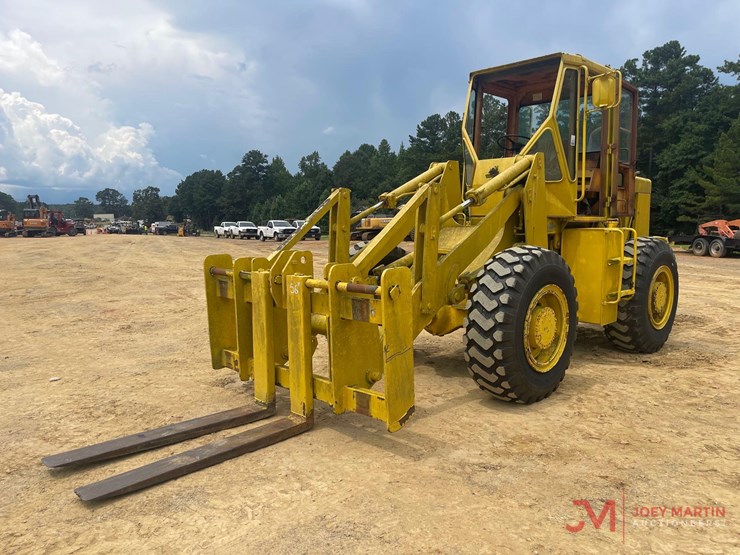 rubber-tire-loader,-sn;-unreadable,-meter-reads-591-hours,-56"-forks,-diesel-engine-image-7