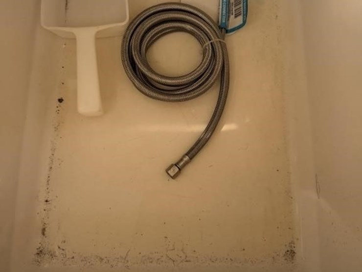 sl---small-ice-maker-image-4