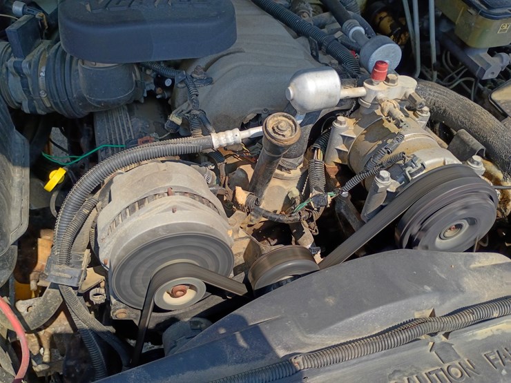 1996-chevrolet-k3500-image-25