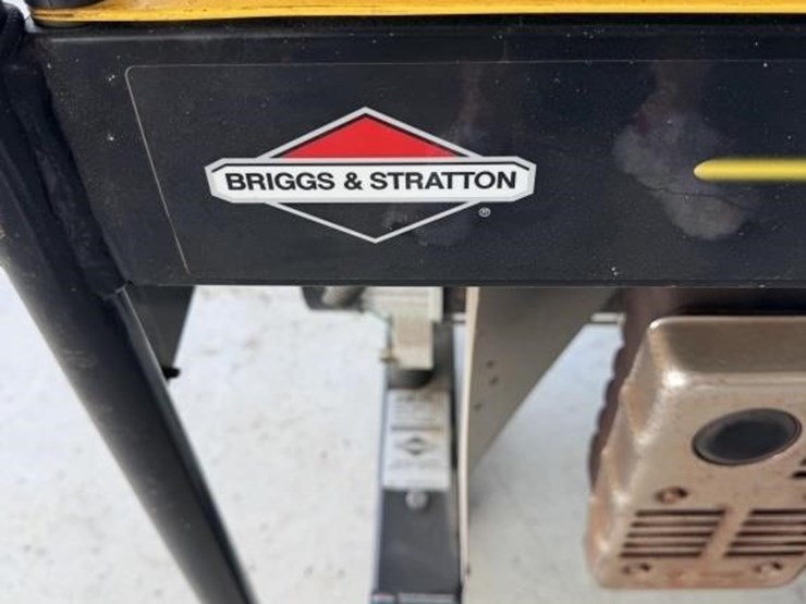sl---briggs-and-stratton-generator-image-3