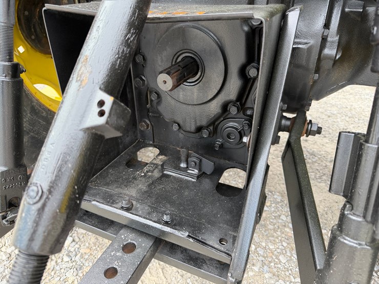 1996-john-deere-5200-image-18