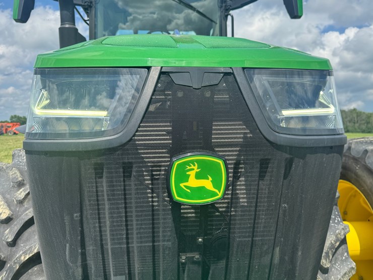 john-deere-8r-370-image-17