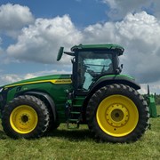 JOHN DEERE 8R 370