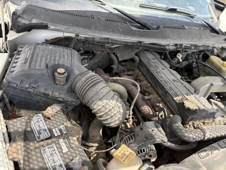 l1---2001-3500-2wd-dodge-flat-bed-image-27