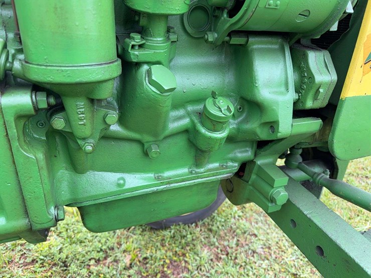 1957-john-deere-420-image-25